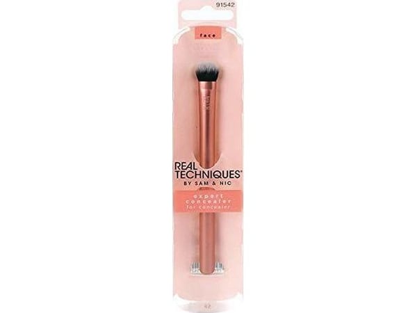 Real Techniques Expert Concealer Makeup Brush