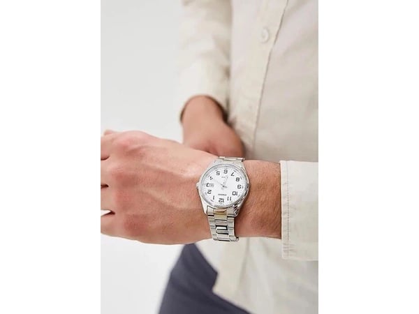 Zegarek Casio Casio Casio MTP-1302PD-7B miesten katsella
