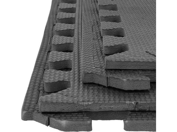 One Fitness beskyttelsesmatte MP10 122 cm x 122 cm x 1 cm svart