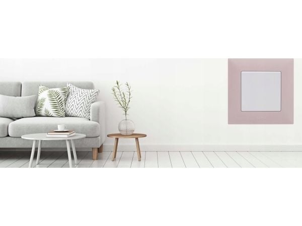 Legrand 3 Remelis Juodas