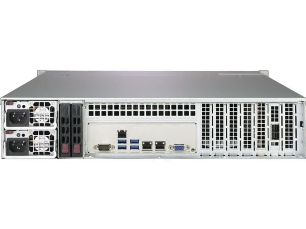 Supermicro SC826 BAC4-R920LPB - Rackmonterbar 2U - forbedret og utvidet ATX - SATA/SAS - hot-swap 920 watt - svart