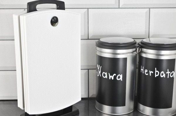 Kesper Tinboks med krittavle for signatur