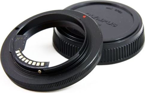 Massa OLYMPUS [4/3] - M42-sovitin + AF-vahvistus