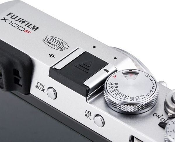 JJC Zaślepka Na Gorącą Stopkę Do Fujifilm
