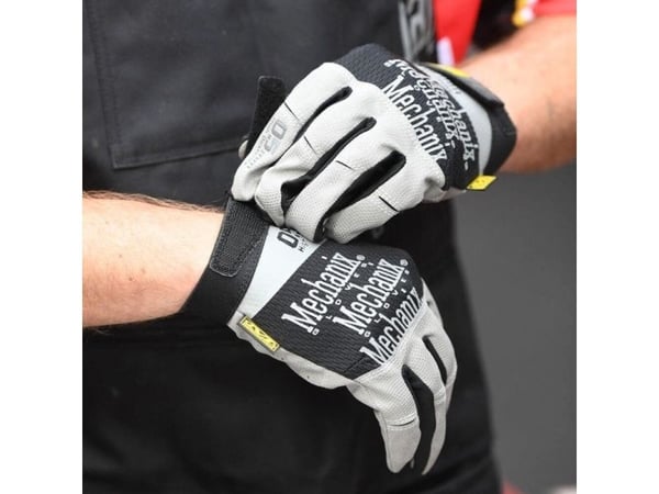 Mechanix Wear Gloves Mechanix Specialty Hi-Dexterity 0,5 S størrelse. 0,5 mm tykk håndflate. Borrelås, syntetisk lær, TrekDry®, Lycra