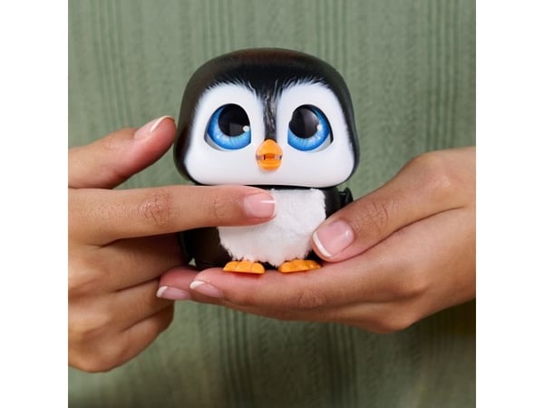 FurReal Handfuls - Penguin