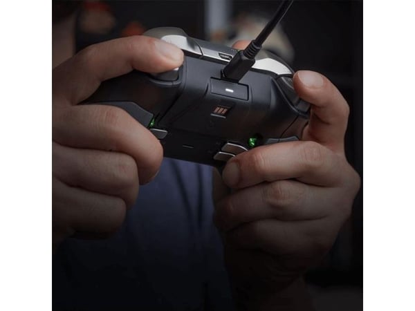 PDP 049-010-EU Xbox Series X:n akun jatkopala