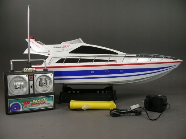 Amewi 26005 RC Boat