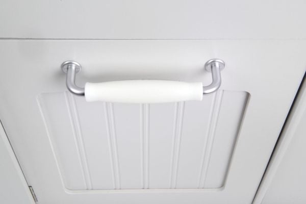 Funfit Lasten puinen keittiö varusteineen +LED