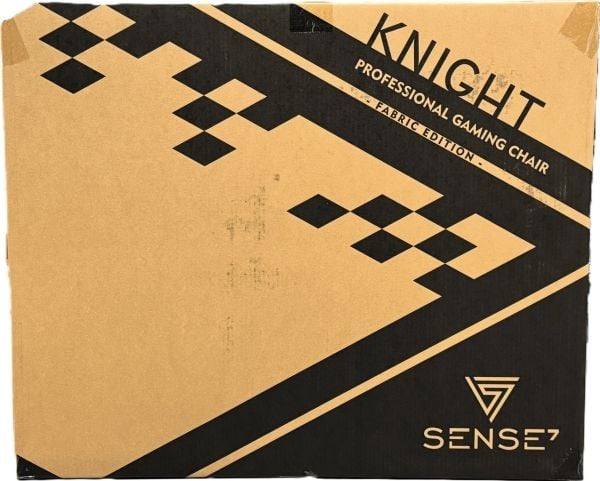 Knight material i svart och röd
