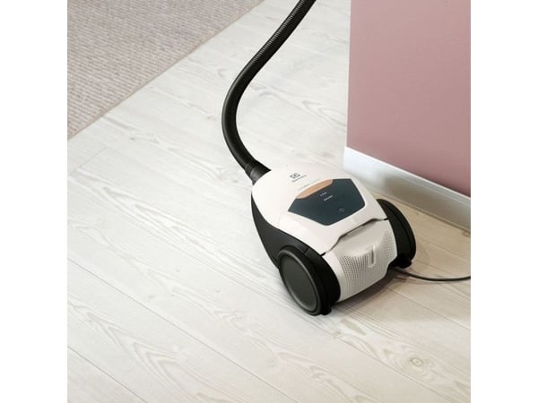 Electrolux PD82-ALRGT, 650 W, Sylindervakuum, Tørr, Støv pose, 3,5 l, HEPA