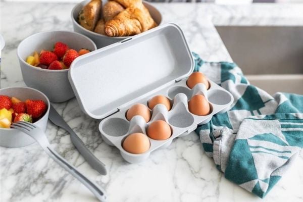 Koziol Eggs to Go 3179525 valkoinen