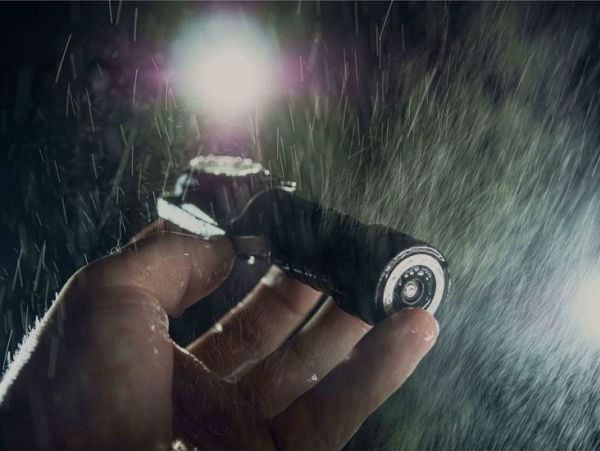 ArmyTek Wizard C2 Pro Max magnethvit LED (RGB) lommelykt med magnetholder batteridrevet 3720 lm 1440 t 79 g