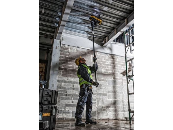 DEWALT jatkopalkki DCN890 betoni-/teräsnaulaimeen