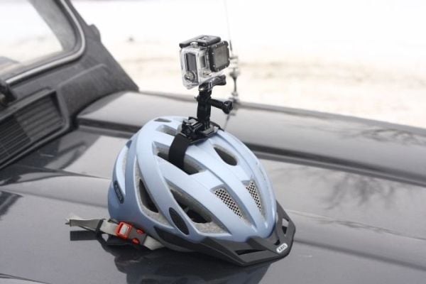Xrec stropp/feste for ventilerte hjelmer til GoPro / Sjcam / Xiaomi / Xiaoyi