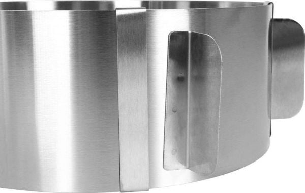 La Cucina justerbar rund form til kaker, uttrekkbar ring i stål 16–30 cm