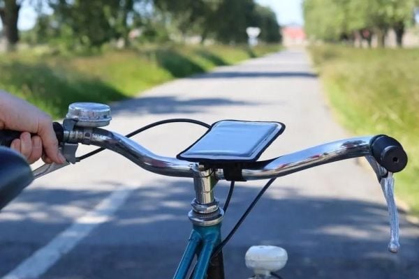 Shapeheart ohjaustangon puhelinsuoja polkupyörään, moottoripyörään, skootteriin SHAPEHEART BIKE AMZ koko XXL < 17,2 cm (UUSI)