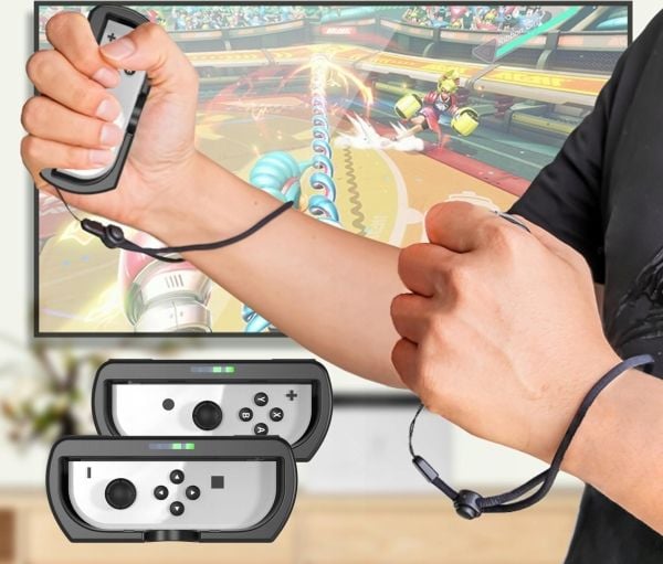 JYS 2x ratt + 2-i-1 håndtak til Nintendo Switch OLED og Nintendo Switch