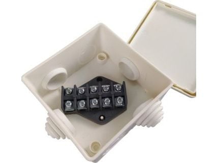Pak-plast Pintarasia Pak-plast P-7 P7/A 87X87X45mm IP44 hermeettinen ilman rengasta neliön muotoinen kuristin valkoinen
