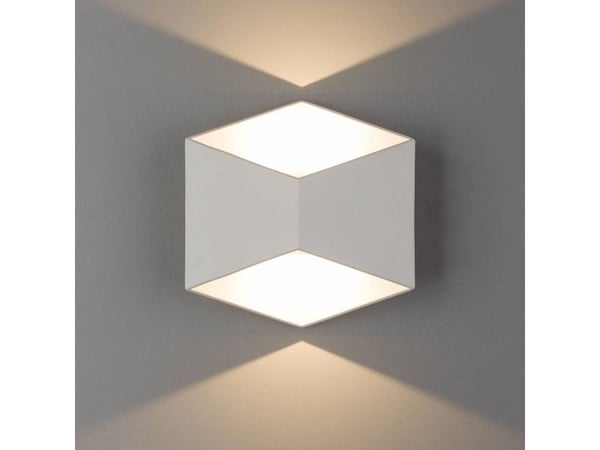 Nowodvorski vegglampe LAMPA loft TRIANGLES LED 8142 i metall, geometrisk LED 10W 3000K utendørs IP54 (svart)