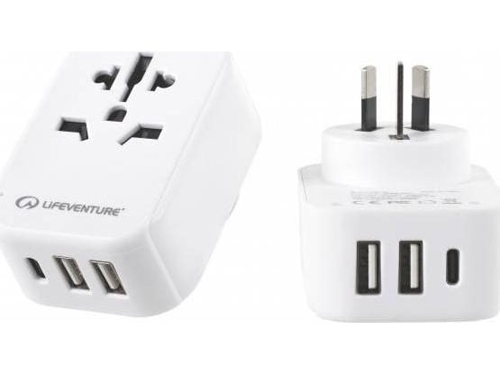 Lifeventure reiseadapter med USB og USB-C LIFEVENTURE WORLD TO AUS/CHINA TRAVEL ADAPTOR