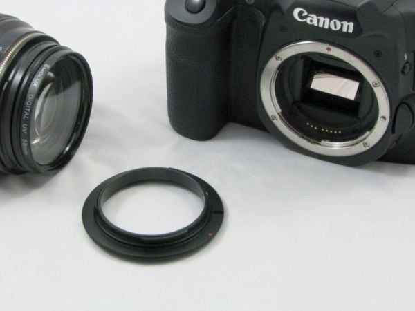 Pixco Makro käänteinen kiinnitysrengassovitin Pentaxille 58mm:llä