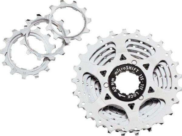 Microshift MICROSHIFT CENTOS 11-trinns kassett, stål, Shimano-kompatibel, 11-12-13-14-15-16-17-19-21-24-28, Krom, (NY)
