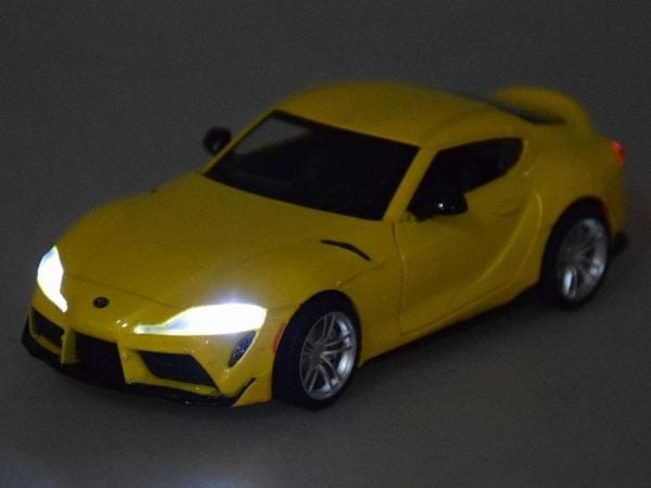 Jokomisiada Auto Toyota GR Supra 1:31 metallbil ZA3758