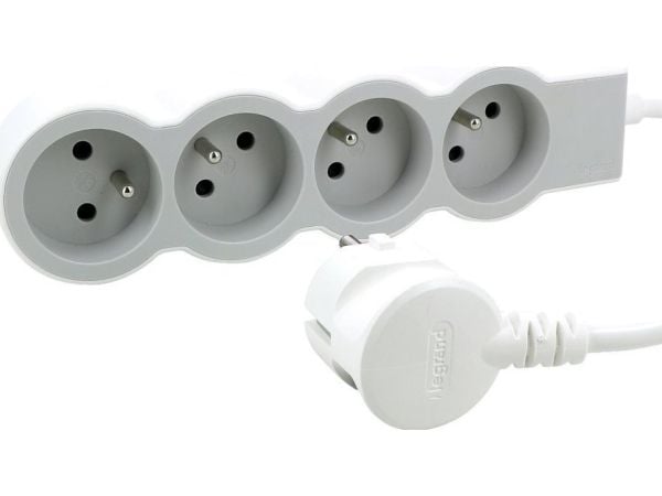 Legrand Jatkojohto 4X2P+Z 1.5M-B/S Legrand 049475 himp