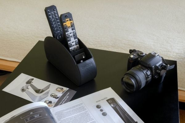 Mozos RCH-1-WH organisatør for fjernkontroller hvit