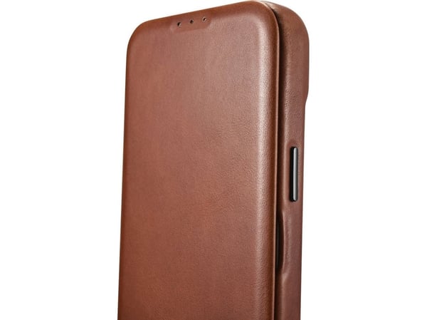 iCarer iCarer CE Öljyvaha Premium Leather Folio Case iPhone 14 Plus nahkakotelo magneettiläpällä MagSafe ruskea (AKI14220707-BN)