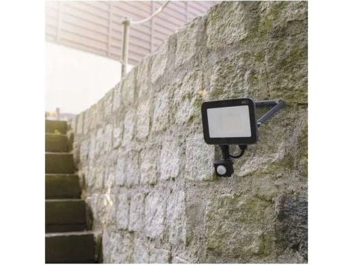 LED-utvendig lys Emos Profi PIR ZS2732 30W 3300 lm 4000K IP65 bevegelsessensor PIR svart