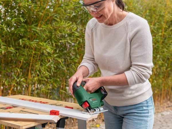 Bosch AKKUSTIKSAV ENKEL SAG 18V 70MM SOLO - SOLO