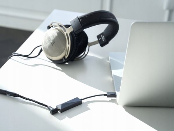 Astell&Kern transistor hodetelefonforsterker HC3