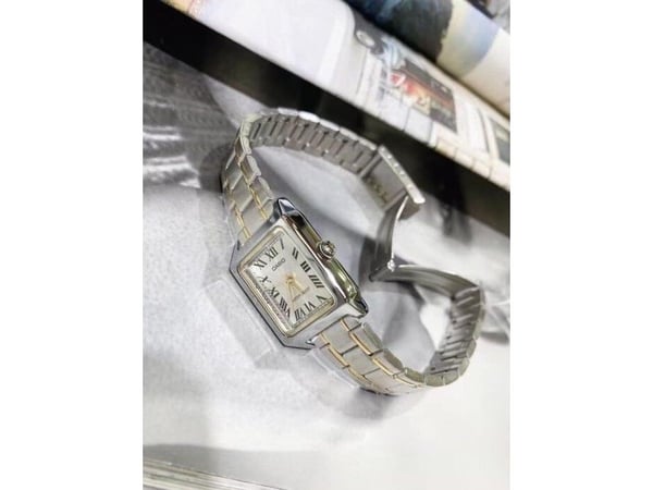 Casio Damklocka