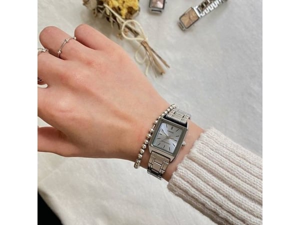 Casio damur LTP-V007D-2E + box