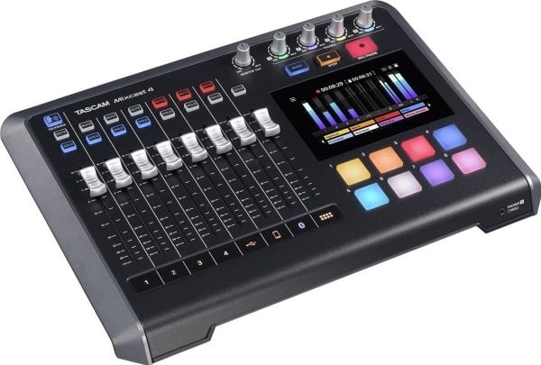 Tascam Mixcast 4 - Podkastmikser