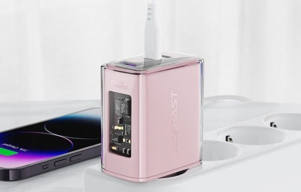 Acefast laturi Acefast A45 seinälaturi, 2x USB-C, 1xUSB-A, 65W PD (vaaleanpunainen)