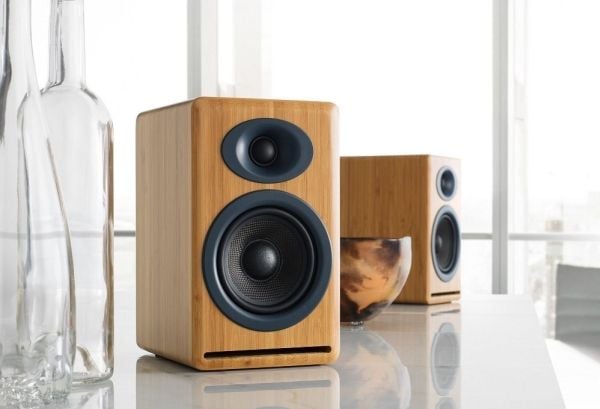 Audioengine P4 - Høyttalere - toveis - solid karbonisert bambus