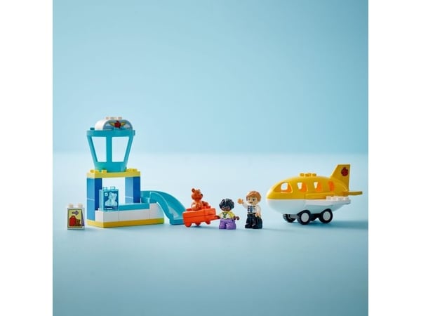 LEGO DUPLO Town 10443 På flyplassen for første gang