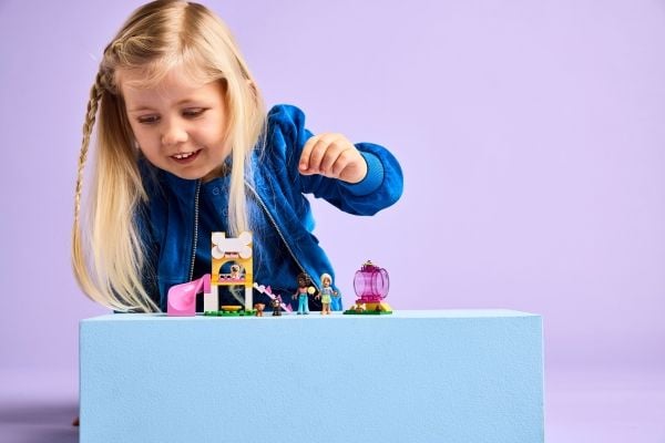LEGO Friends 42665 Valpelekeplass