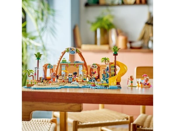 LEGO Friends 42673 Familieferie på strandresort
