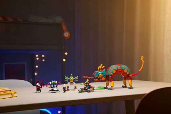 LEGO DREAMZzz 71492 Mateos ildkameleon