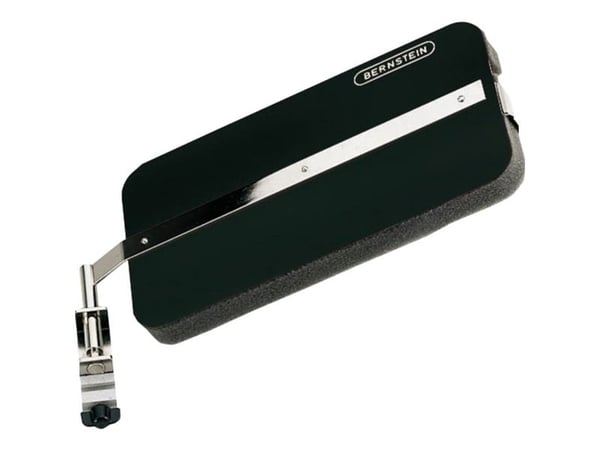 Cee seinäpistorasia 32A 5P 400V 925-6 - Silmukointiin