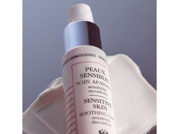SISLEY SENSITIVE SKIN SOOTHING CARE 40ML