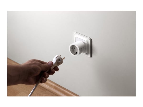 DELTACO SH-P01 - Smart kontakt - trådlös - 802.11b/g/n - 2.4 Ghz - vit