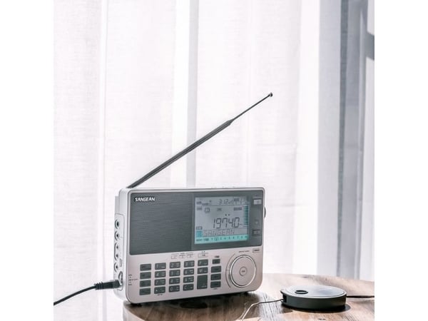 Sangean ATS-909 X2 pasaulinis radijas, baltas