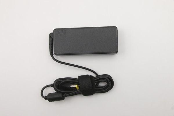 APC - Strömadapter - AC 100-240 V - 65 Watt - svart