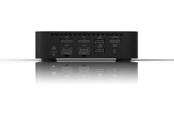 ASUS - 1 - RAM 16 GB - SSD 512 GB - 2.5 Gigabit Ethernet - monitor: ingen - svart