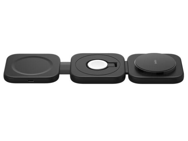 Belkin BoostCharge Pro 3-in-1 - Trådløs ladepute - magnetisk med Qi2 + AC-strømadapter - 15 watt - 3 A - MFI-sertifisert